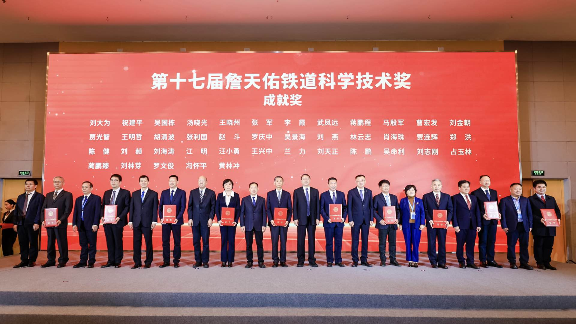 男阳茎进女阳道视频大全